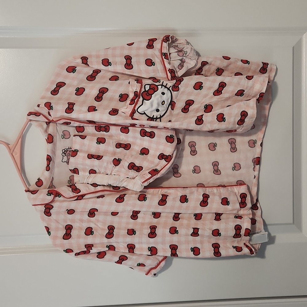 Hello Kitty cropped sleepwear set